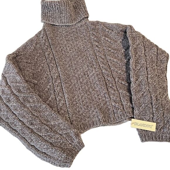 Blank NYC In The Nude Turtleneck Cropped Cable Knit Sweater Size XS NWT - Picture 2 of 10